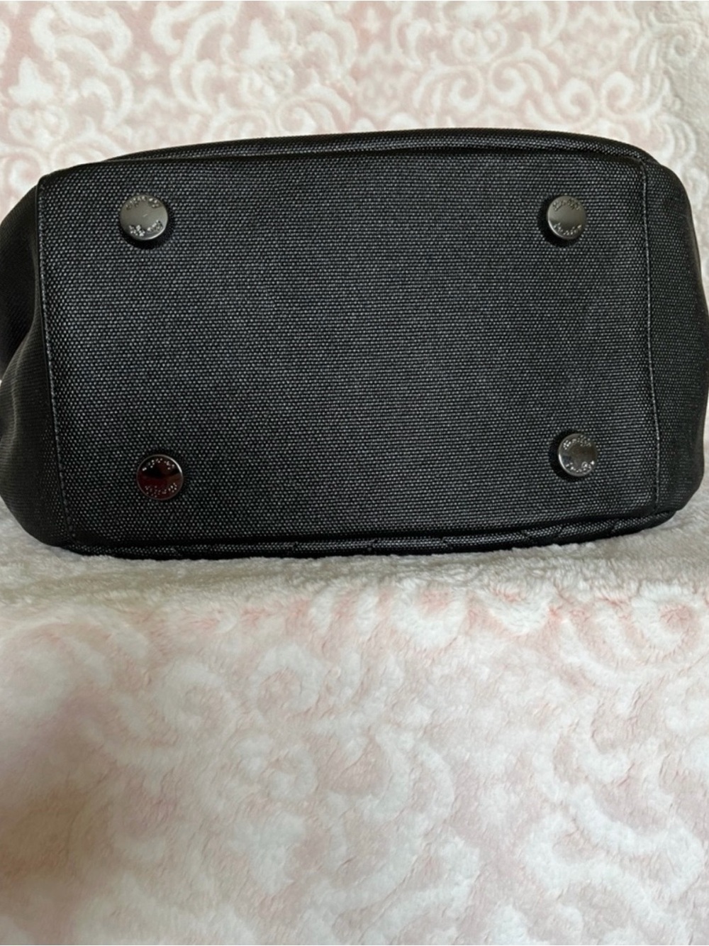 LUG - NWOT- Harmony Matte Luxe Vegan Leather Crossbody/Shoulder Bag - Black Onyx - Picture 3 of 14